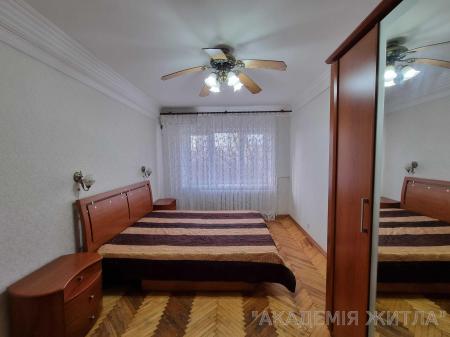 Продам 2-комнатную квартиру