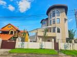 Здам 3-поверховий будинок, 550 м², без внутрішніх робіт