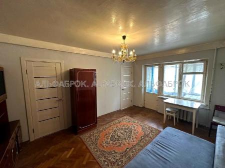 Продам 2-кімнатну квартиру