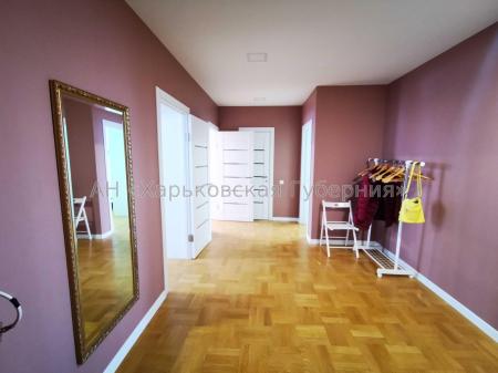 Продам 3-комнатную квартиру в новостройке