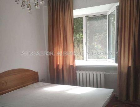 Продам 2-кімнатну квартиру