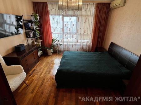 Продам 3-комнатную квартиру в новостройке, ЖК «Александровский»