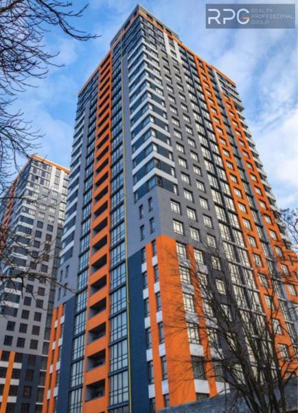 Продам 2-кімнатну квартиру, ЖК Бережанський