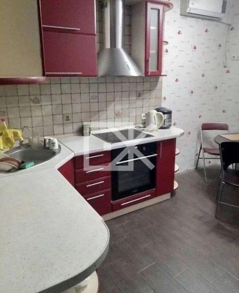 Продам 2-комнатную квартиру