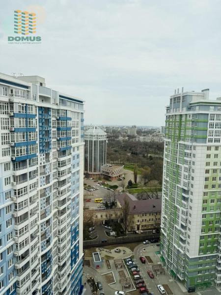 Продам 1-кімнатну квартиру, ЖК «Чотири сезони»