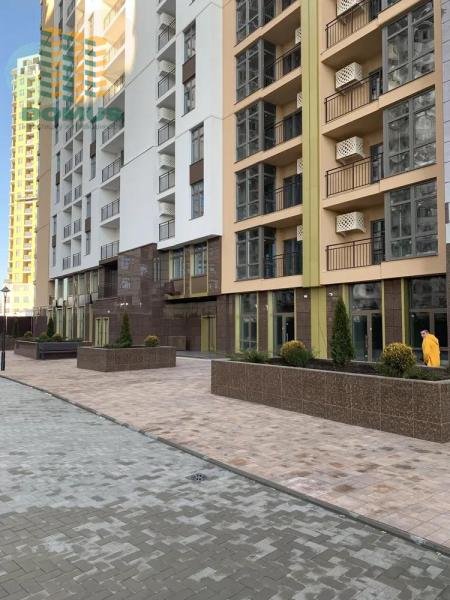 Продам 2-кімнатну квартиру, ЖК «Шістдесят восьма перлина»