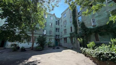 Продам 2-кімнатну квартиру