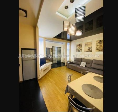 Продам 3-комнатную квартиру