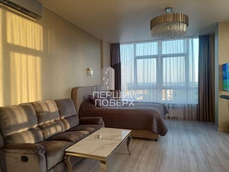 Продам 1-кімнатну квартиру в новобудові, ЖК&nbsp;«Кристал»