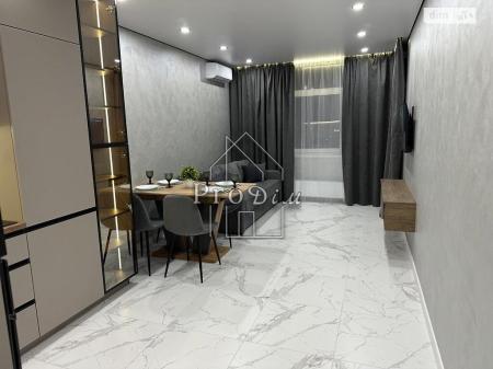 Продам 2-кімнатну квартиру в новобудові, ЖК Варшавський 2