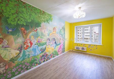 Продам 3-комнатную квартиру