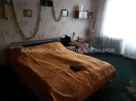 Продам 3-кімнатну квартиру