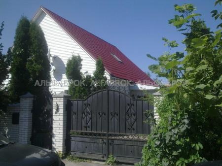 Продам 2-поверховий будинок