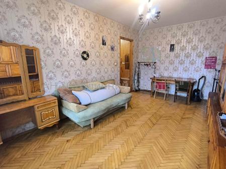 Продам 2-кімнатну квартиру
