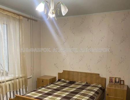 Продам 3-кімнатну квартиру