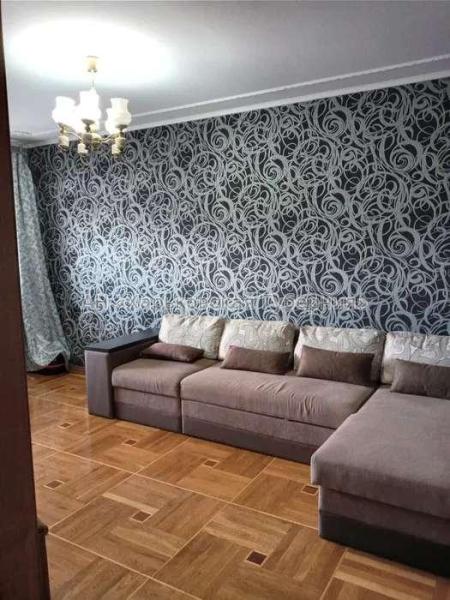Продам 3-комнатную квартиру
