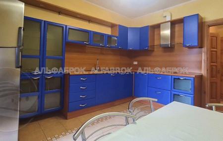 Продам 2-кімнатну квартиру