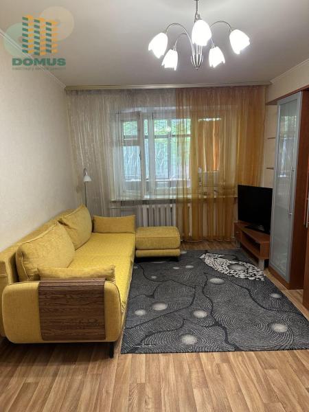 Продам 2-кімнатну квартиру