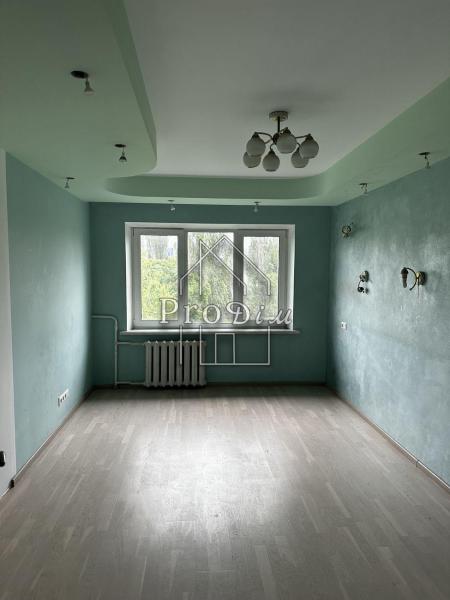 Продам 2-кімнатну квартиру