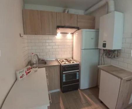 Продам 2-кімнатну квартиру