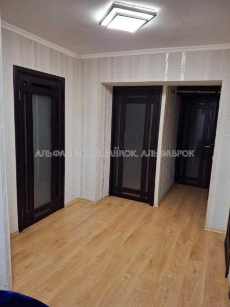 Продам 2-кімнатну квартиру