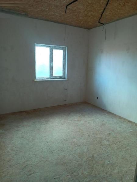 Продам 2-комнатную квартиру