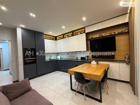 Продам 3-комнатную квартиру в новостройке