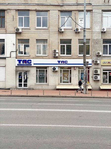 Здам торгівельне приміщення