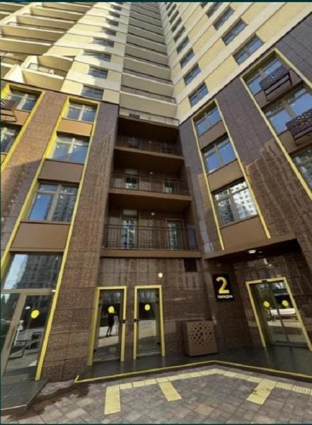 Продам 2-кімнатну квартиру, ЖК «Шістдесят перша перлина»