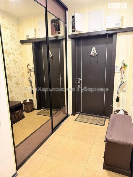 Продам 2-комнатную квартиру