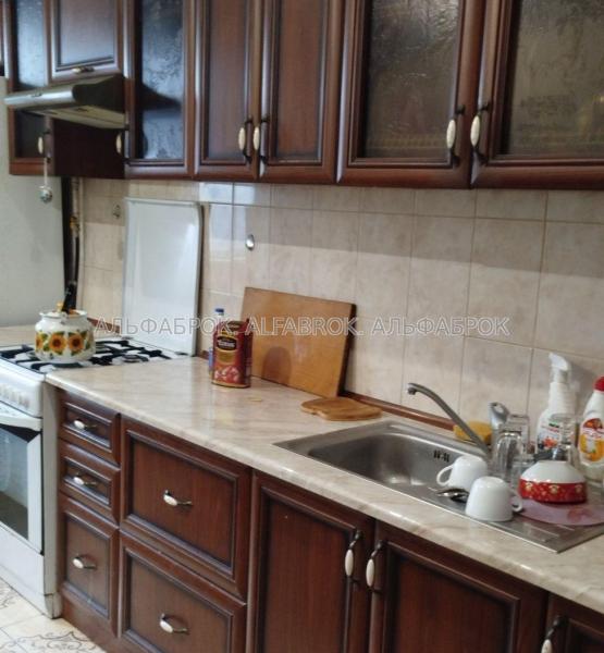 Продам 3-комнатную квартиру