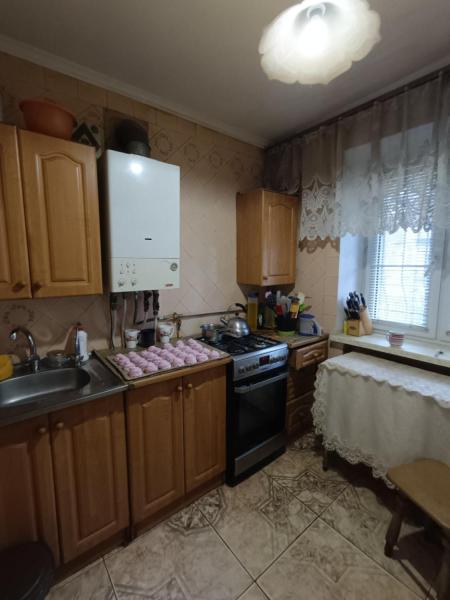 Продам 3-кімнатну квартиру