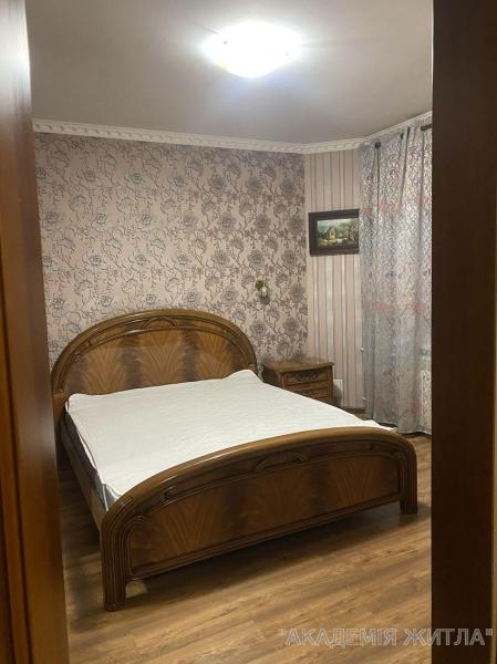 Сдам 3-комнатную квартиру