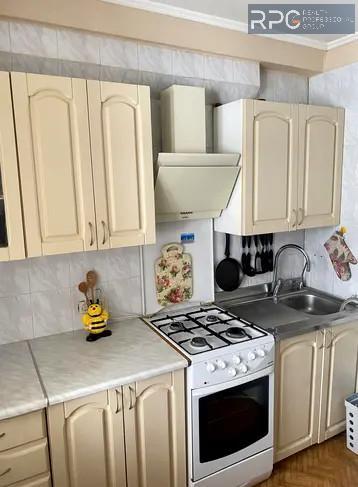 Продам 3-кімнатну квартиру