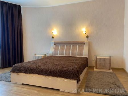 Продам 3-комнатную квартиру