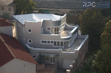 Здам офіс в офісному центрі