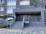 Продам 2-кімнатну квартиру, ЖК Navigator 2, 72.60 м², євроремонт