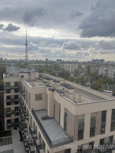 Продам 3-комнатную квартиру