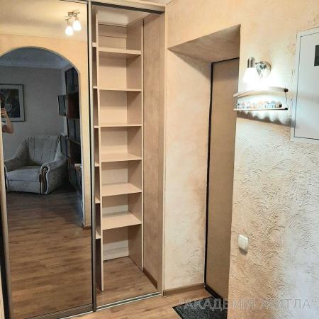 Продам 1-комнатную квартиру