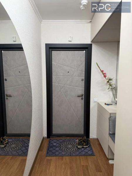 Продам 1-кімнатну квартиру, ЖК&nbsp;пров.&nbsp;Моторний,&nbsp;11