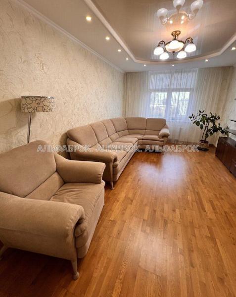 Продам 2-комнатную квартиру