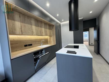 Продам 3-кімнатну квартиру, ЖК «Тридцять друга перлина»