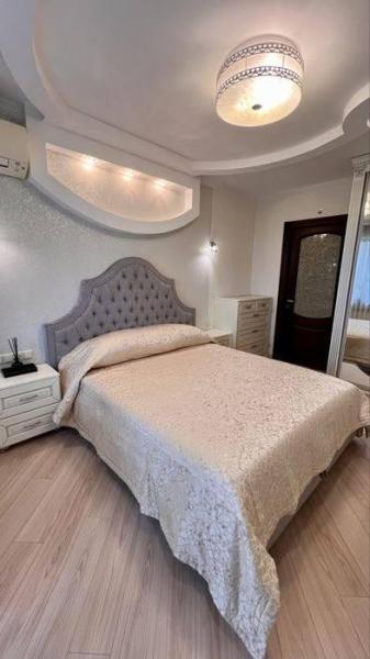 Продам 2-кімнатну квартиру