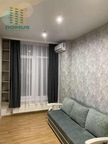Продам 2-кімнатну квартиру, ЖК «Segment»