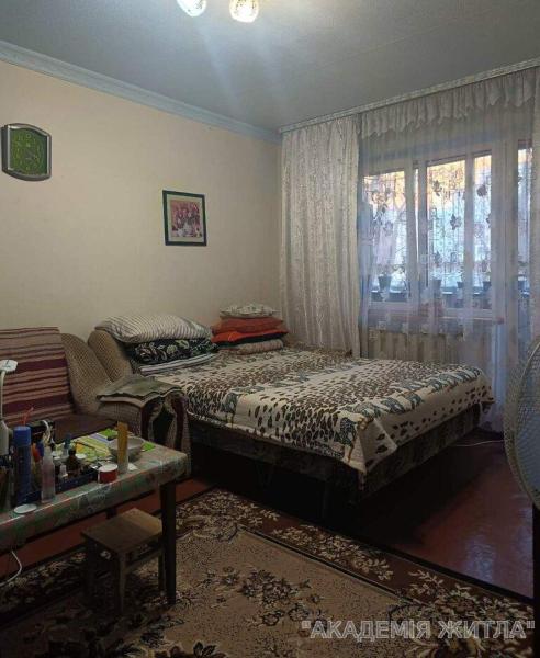 Продам 2-комнатную квартиру