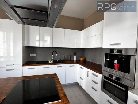 Продам 3-кімнатну квартиру