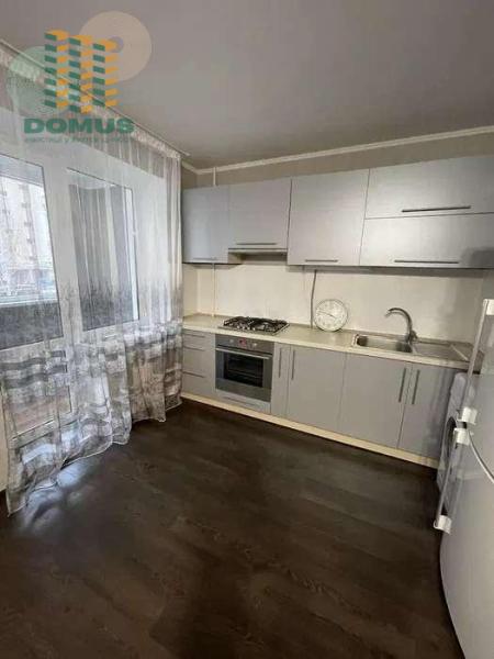 Продам 2-кімнатну квартиру