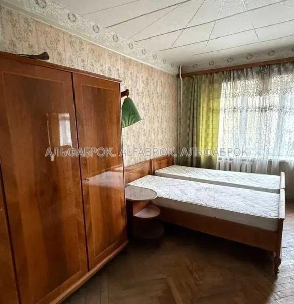 Продам 2-кімнатну квартиру