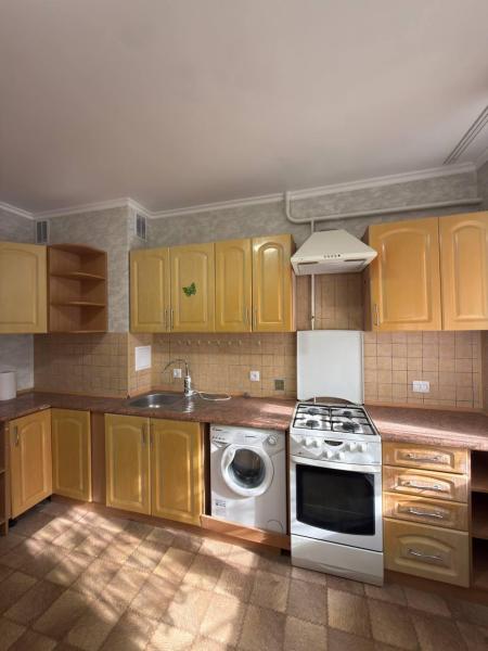 Продам 3-кімнатну квартиру