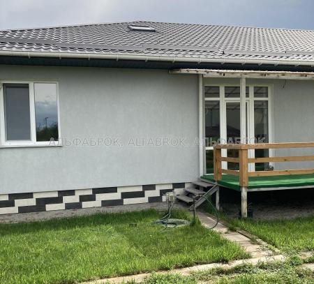 Продам 2-этажный дом